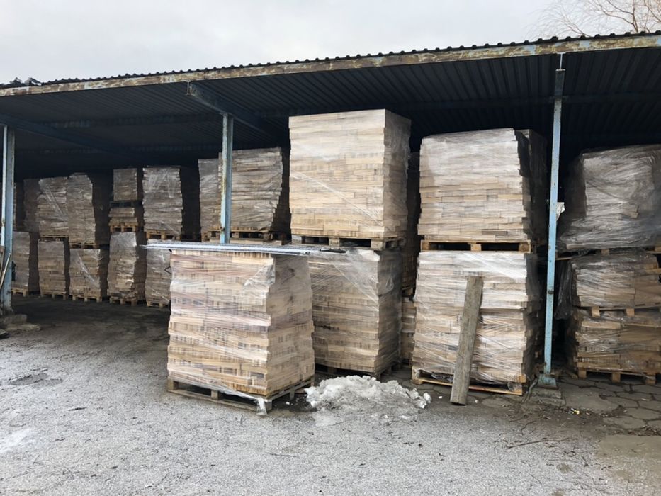 Sprzedam Fryzę suchą dębową,egzotyczną,jesion,buk