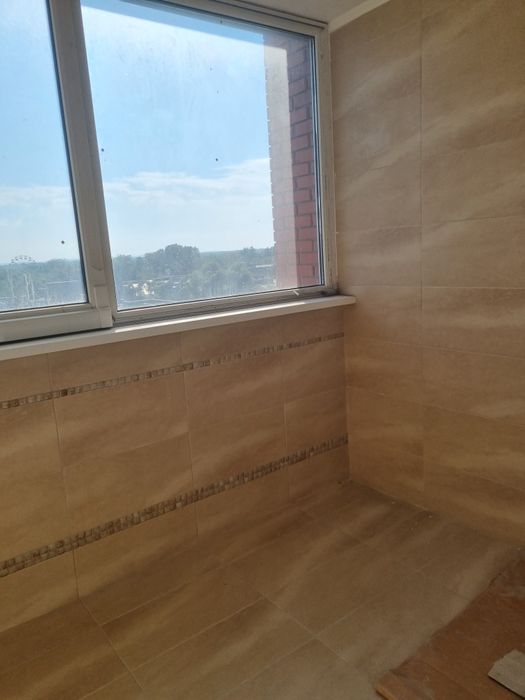 Продам новострой на площади 130м в центре