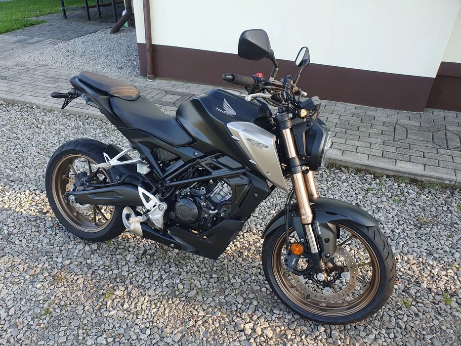 Honda CB Honda cb 125r neo sport ABS (duke125 mt 125) na kat.b