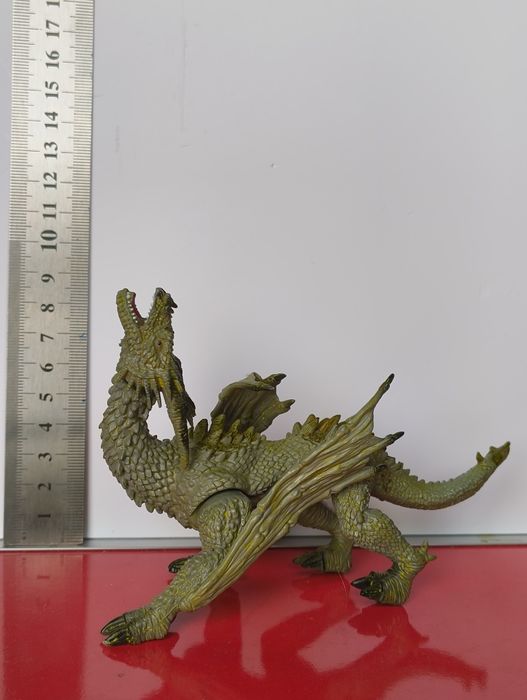 Figura Dragões para cenários ou enfeite.