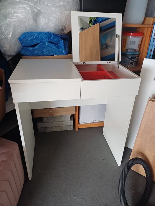 Toaletka Brimnes Ikea