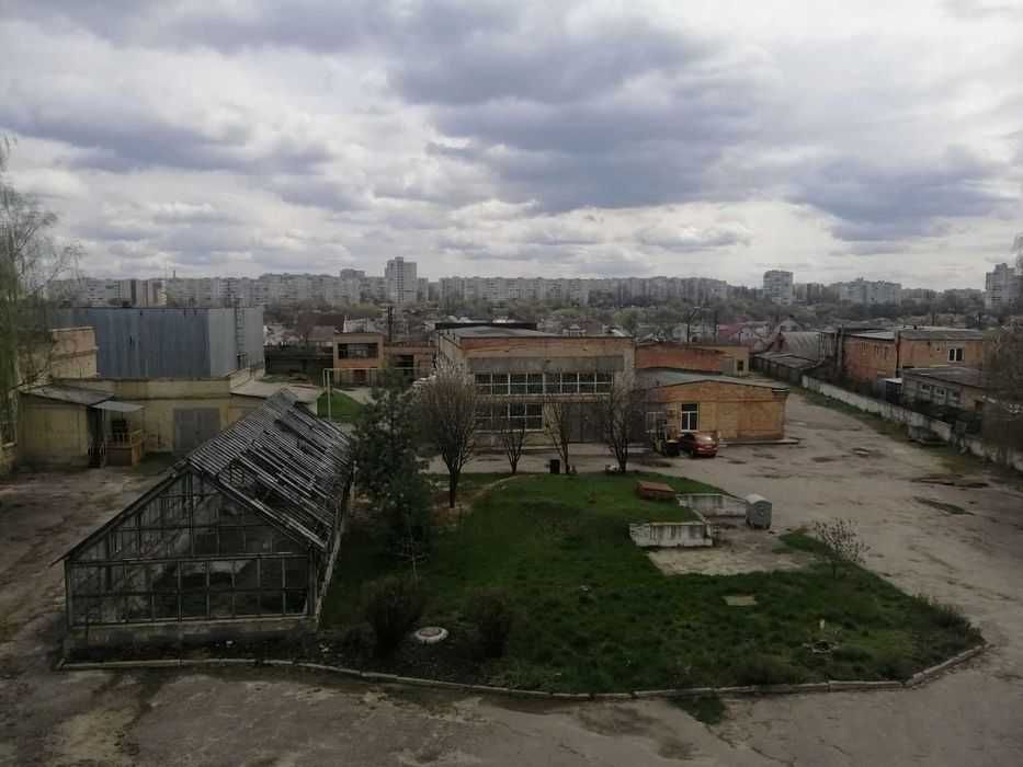 Продаж майнового комплексу будівель 4500 м2, ділянка 1.5 га! Центр!