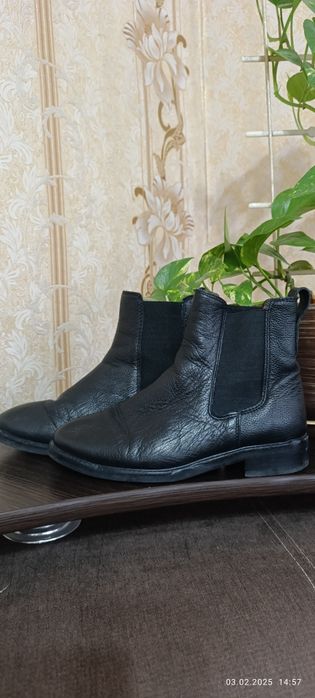 Продам взуття жіноче