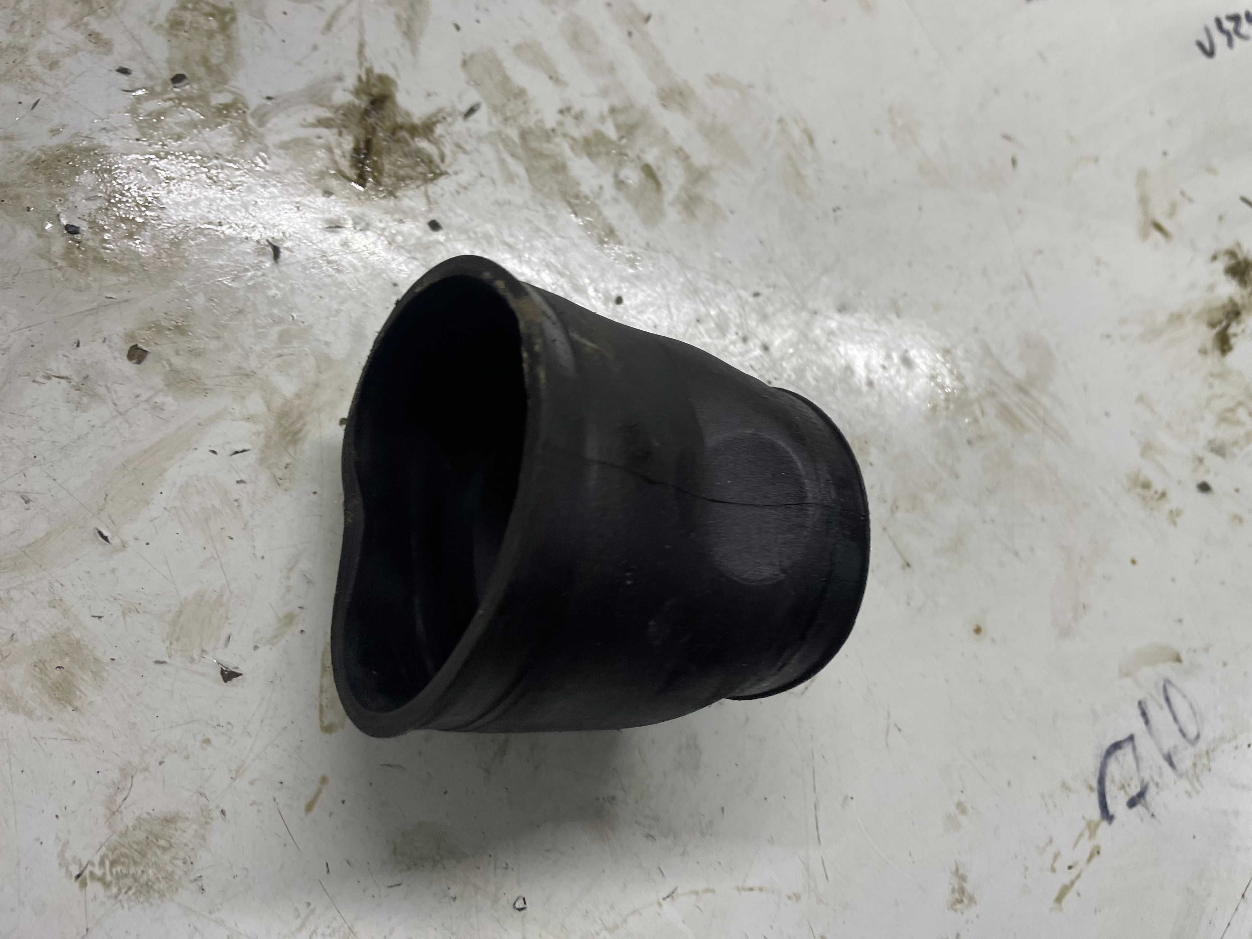 Ktm lc4 620 guma króciec łącznik gaźnika airboxa