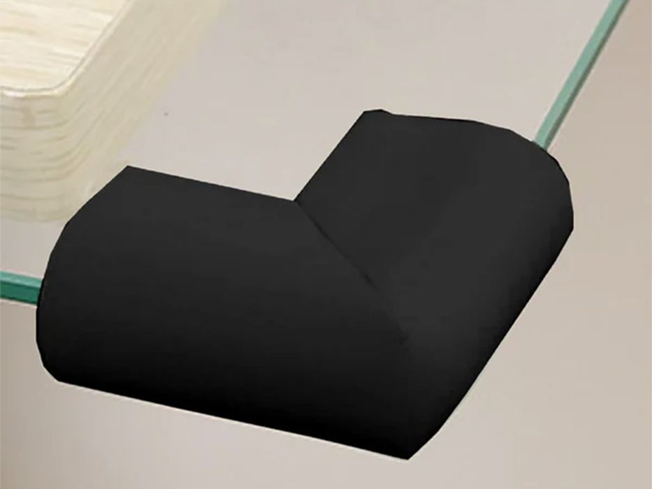 Narożniki piankowe osłona rogi meble kanty mebli czarne przylepce x4