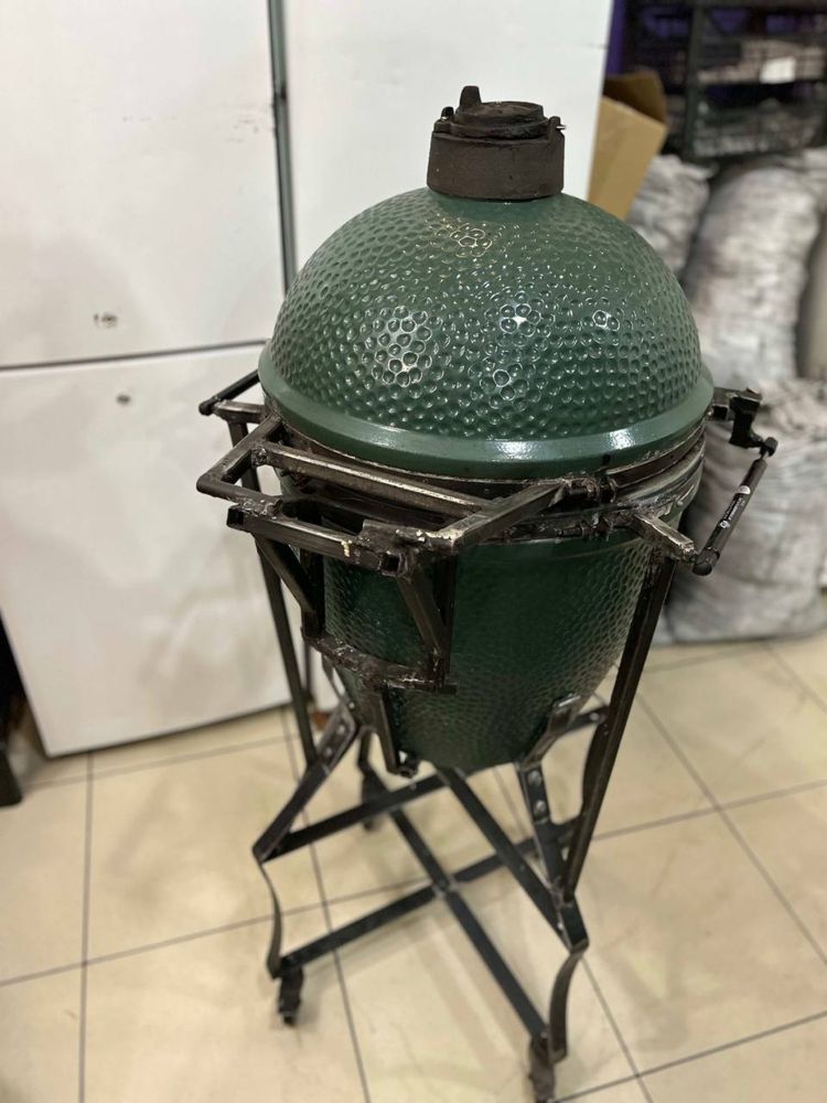 Green egg L гриль в гарному стані