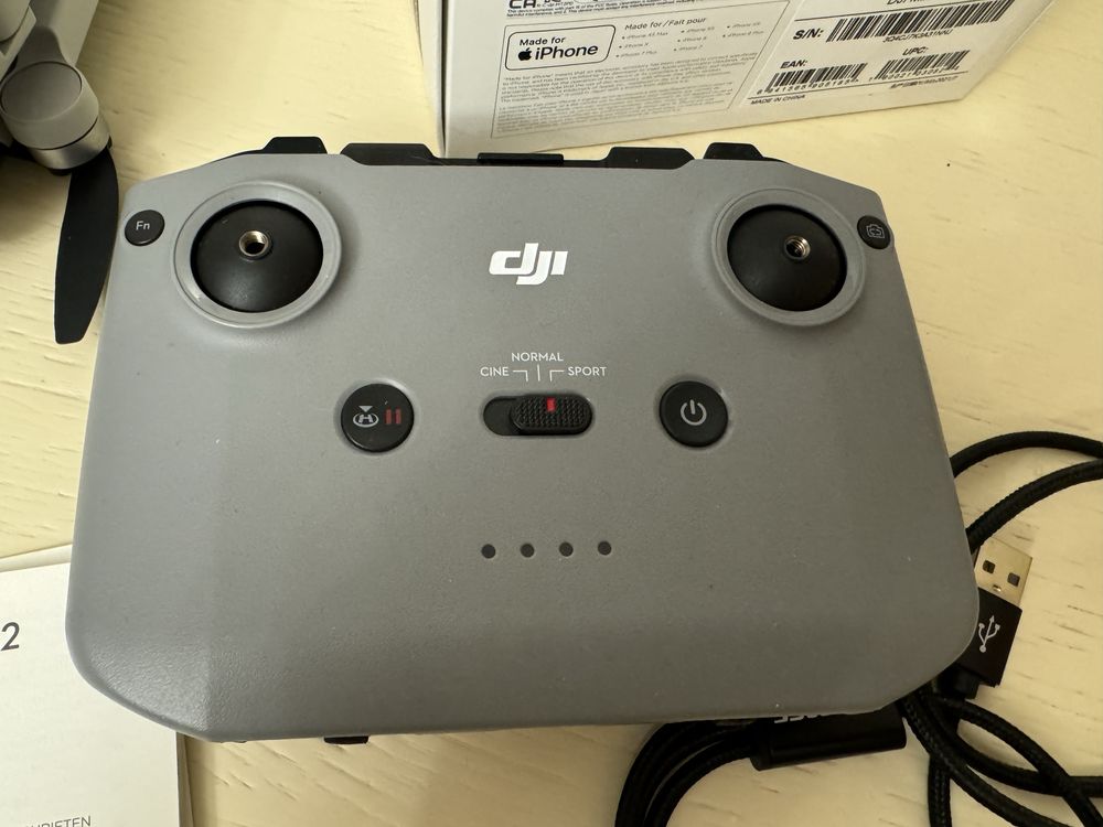 Квадрокоптер DJI MINI 2 в гарному стані