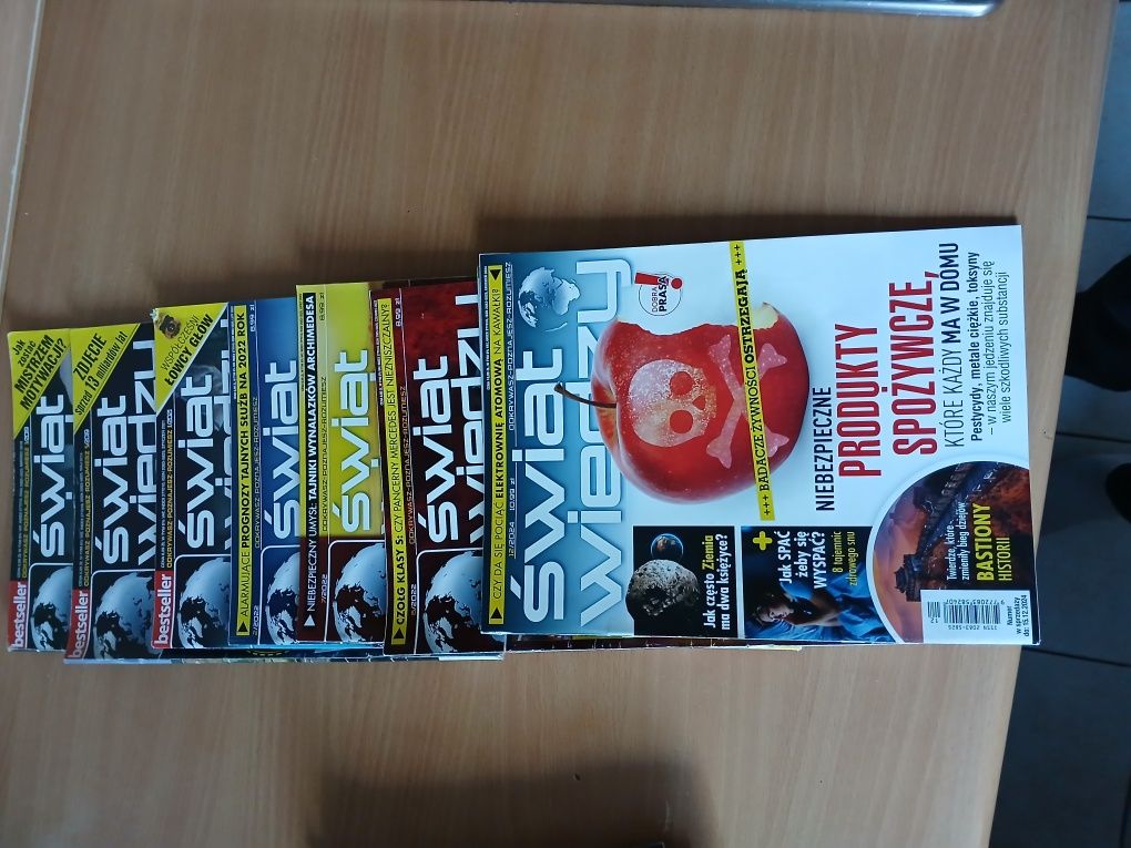 Czasopismo Świat Wiedzy 8szt