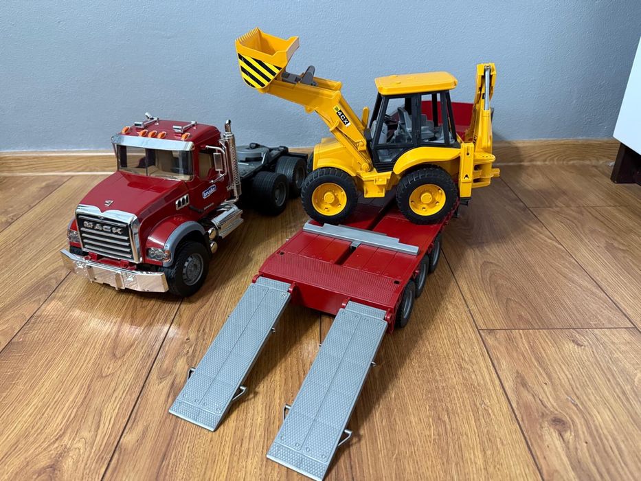 Bruder MACK Naczepa + Koparka