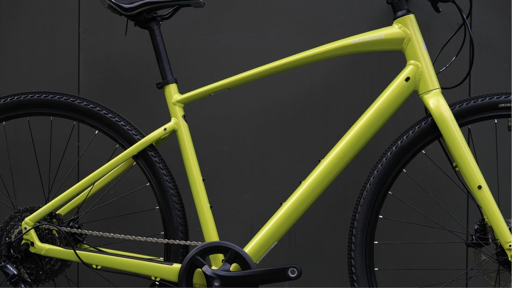 Міський велосипед Specialized Sirrus X 2.0 (2025)