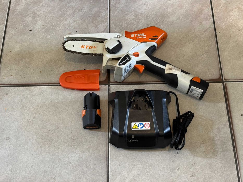 Pilarka do gałęzi Stihl GTA 26 +2x bateria, ładowarka