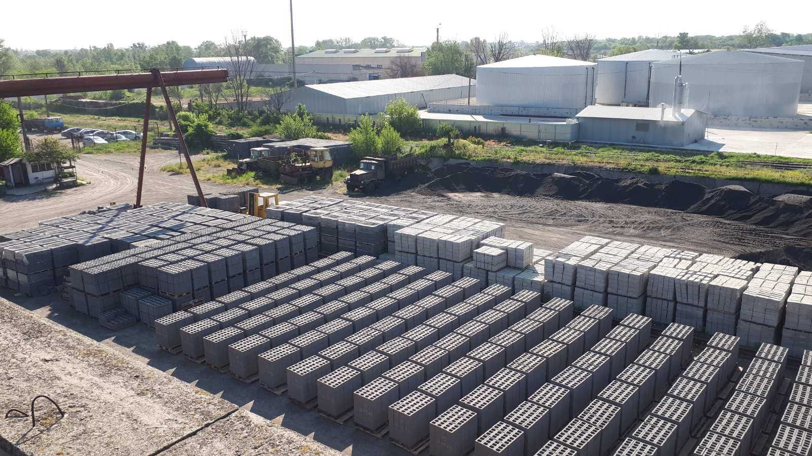 Виробничий комплекс з залізн. коліями та сховищем (п3)