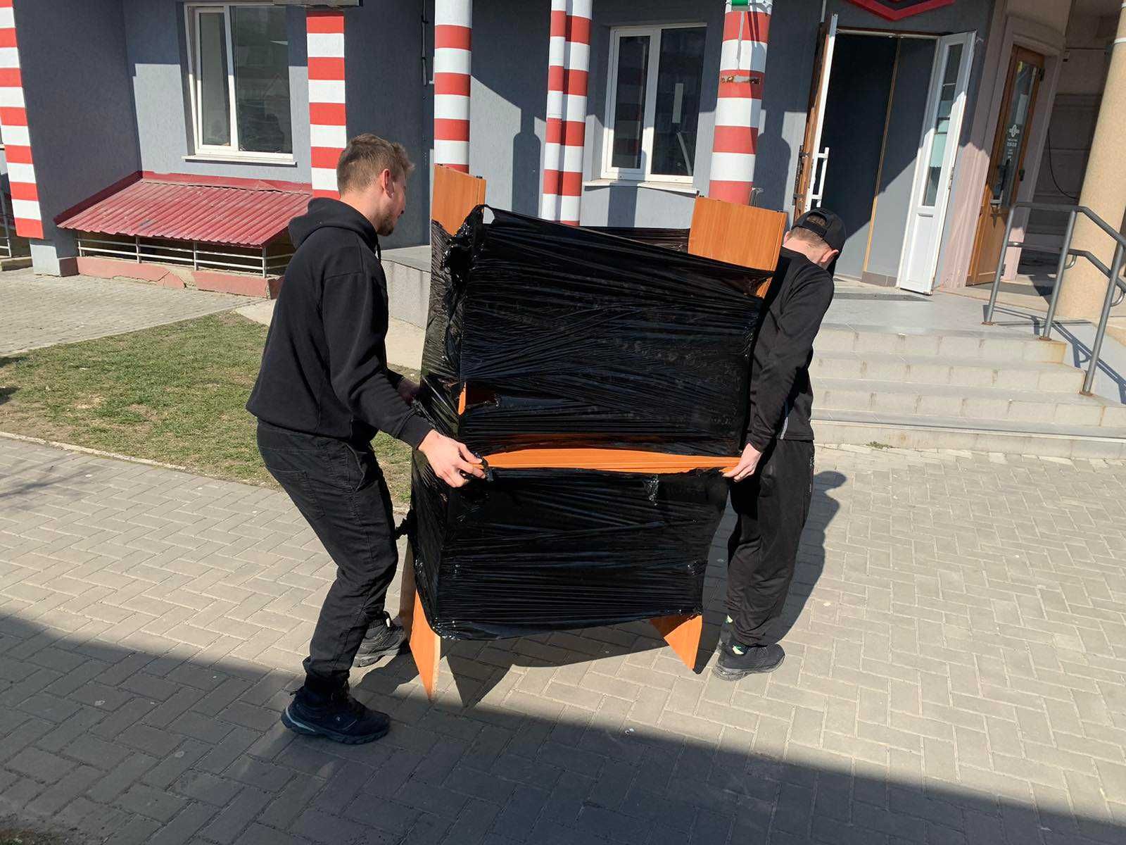 Услуги грузчиков  послуги вантажників