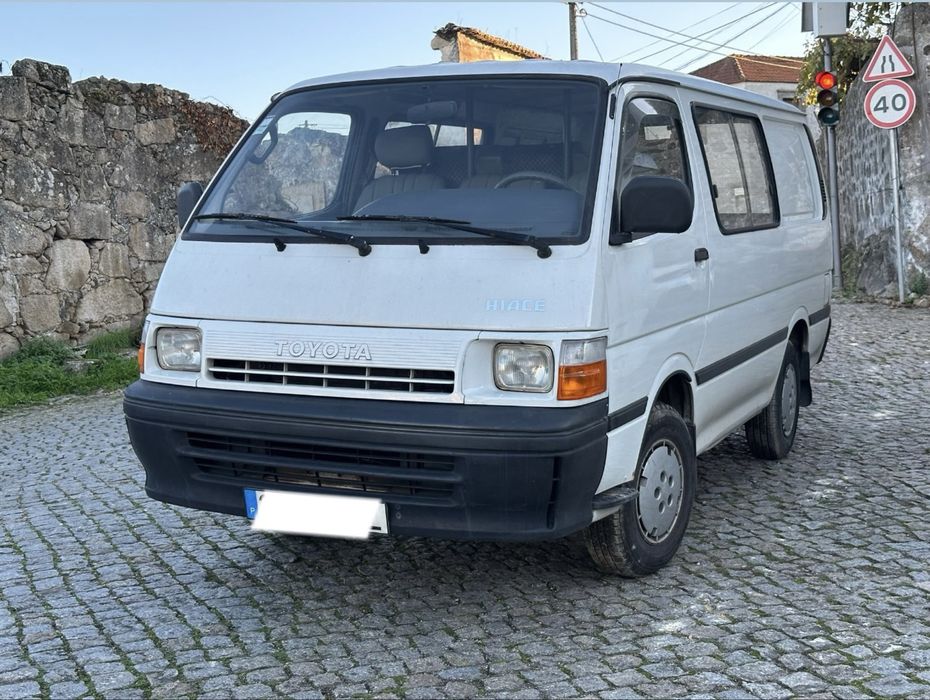 Toyota hiace 1 dono apenas