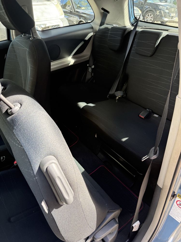 Vendo toyota yaris diesel caixa automatica