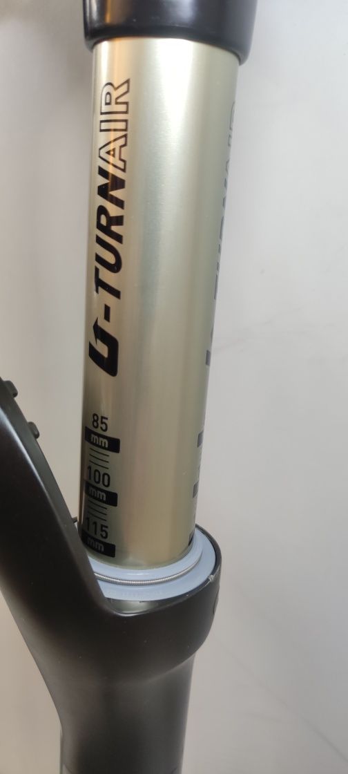 Вилка ROCK SHOX Reba U-Turn Air 85-115мм 26" + Манетка; rockshox