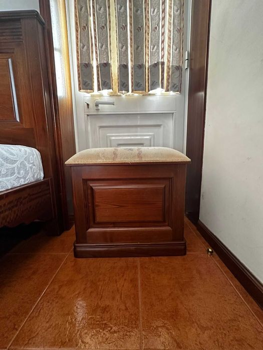 Quarto completo em cerejeira