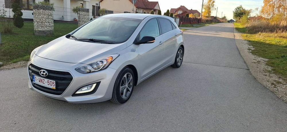 Hyundai I30 100%Bezwypadkowy Lakier Oryginał