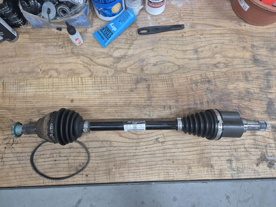 SPółoś przód lewa Skoda Fabia IV 1.0 MPI 80 KM