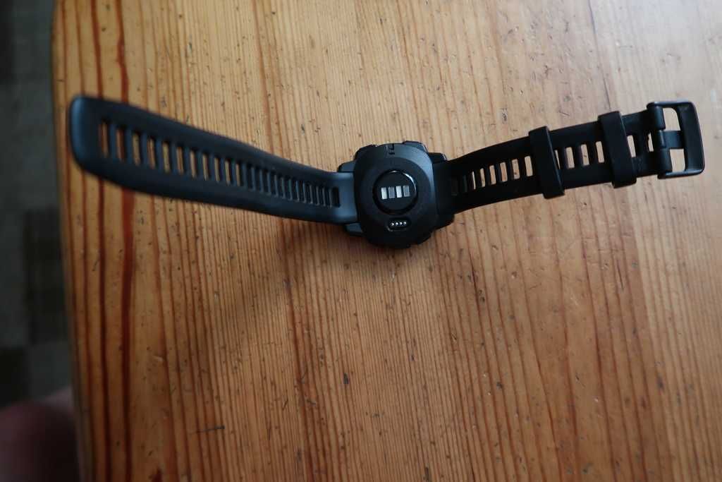 Смарт-годинник Garmin Instinct Solar. Модель Tactical