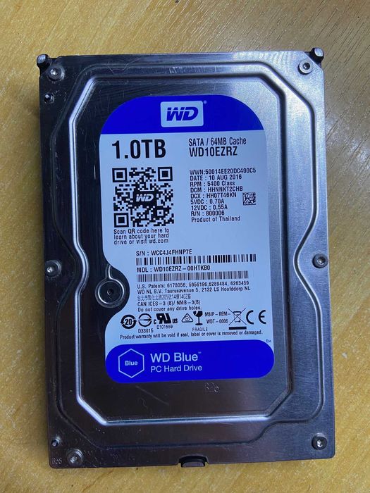 Жосткий диск WD Blue 1000Gb wd10ezrz