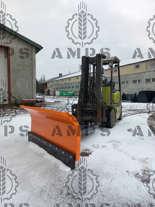 Pług na wózek widłowy/ PRODUCENT