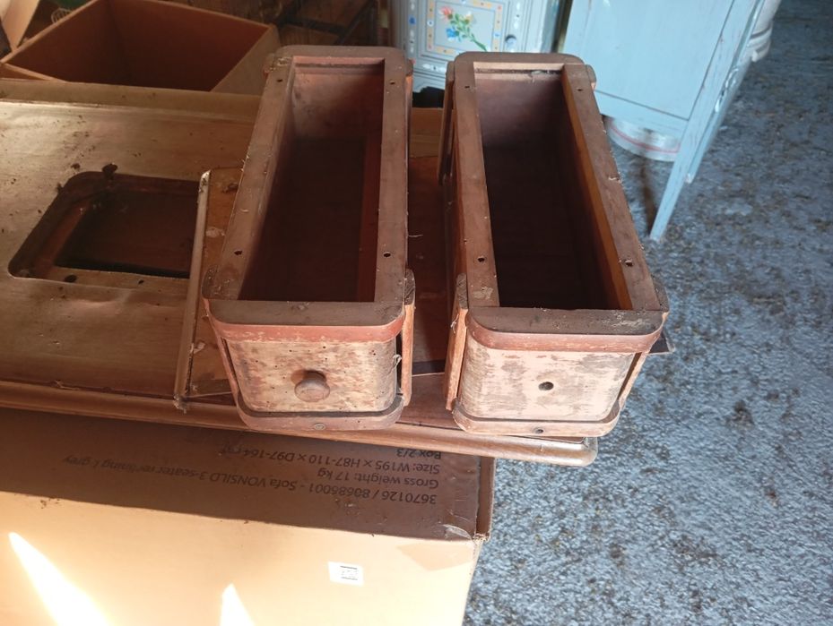 Gavetas de máquina de costura