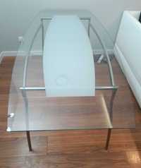 stół szklany na metalowych nogach - możliwy transport