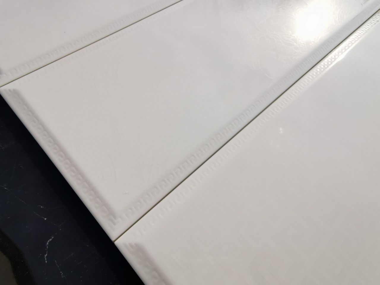 VERSACE płytki ceramiczne 20x60 Solid Gold White