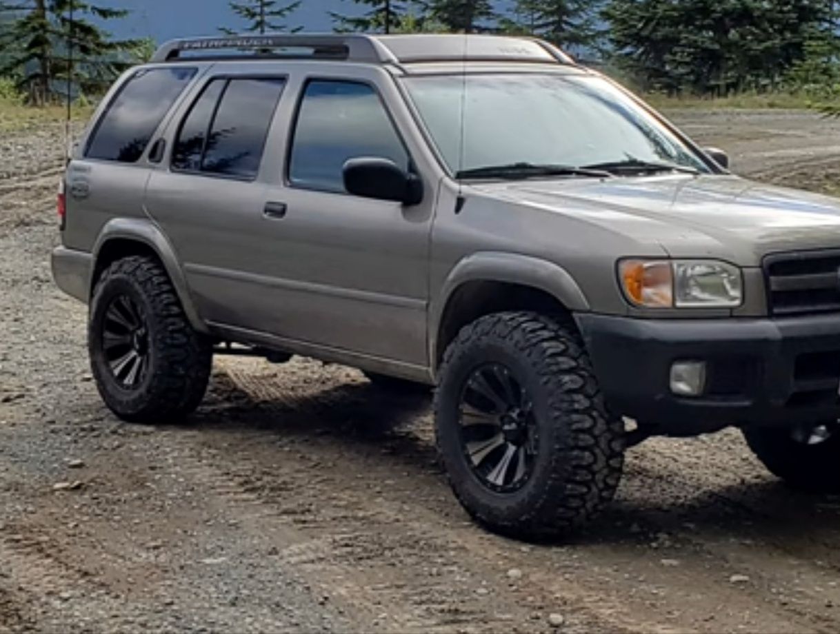 Nissan Pathfinder II R50 sprężyny przód 2" tył 2,5" lift