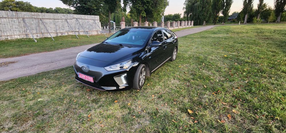 Hyundai ioniq 2019 р. Електро 28 kwt пригнаний з Бельгії