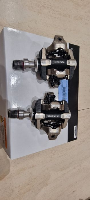 Pedais Garmin Rally XC200