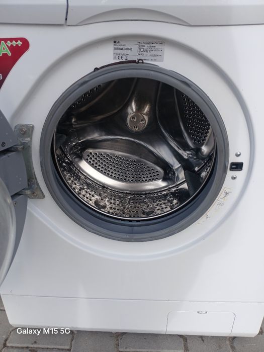 Пральна машина з інвенторним двигуном на 6кг з Європи. F10B8ND0.