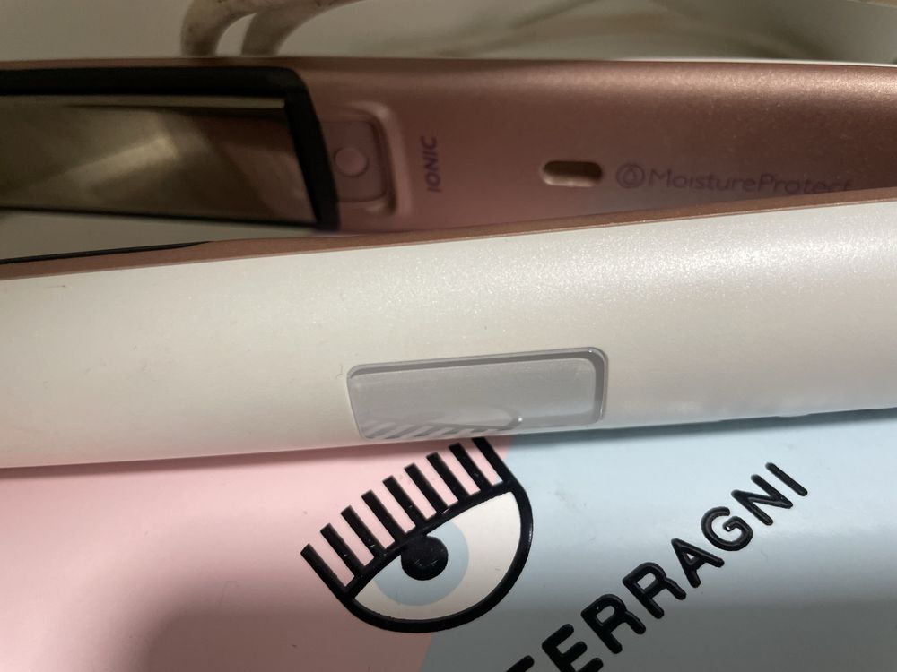 Утюжок стайлер Philips moisture protect Hp8374