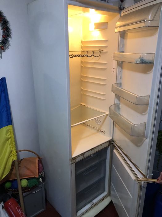 У продажі!Холодильнік!ELECTROLUX!