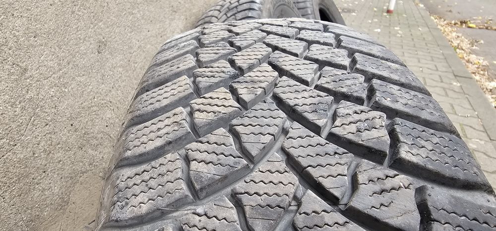 Opony Zimowe BRIDGESTONE 195/65R15