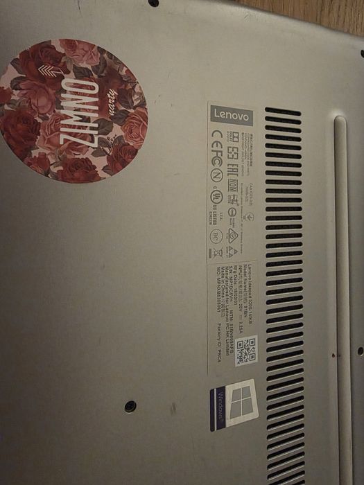 Laptop Lenovo w pełni sprawny