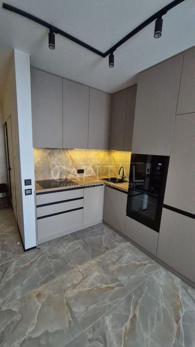 Продаж квартири, ЖК «Варшавський-2», Подільський р-н