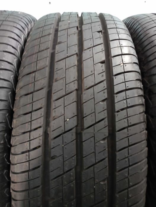 Opony letnie 4x 215/65R15c Continental 2016 #F021