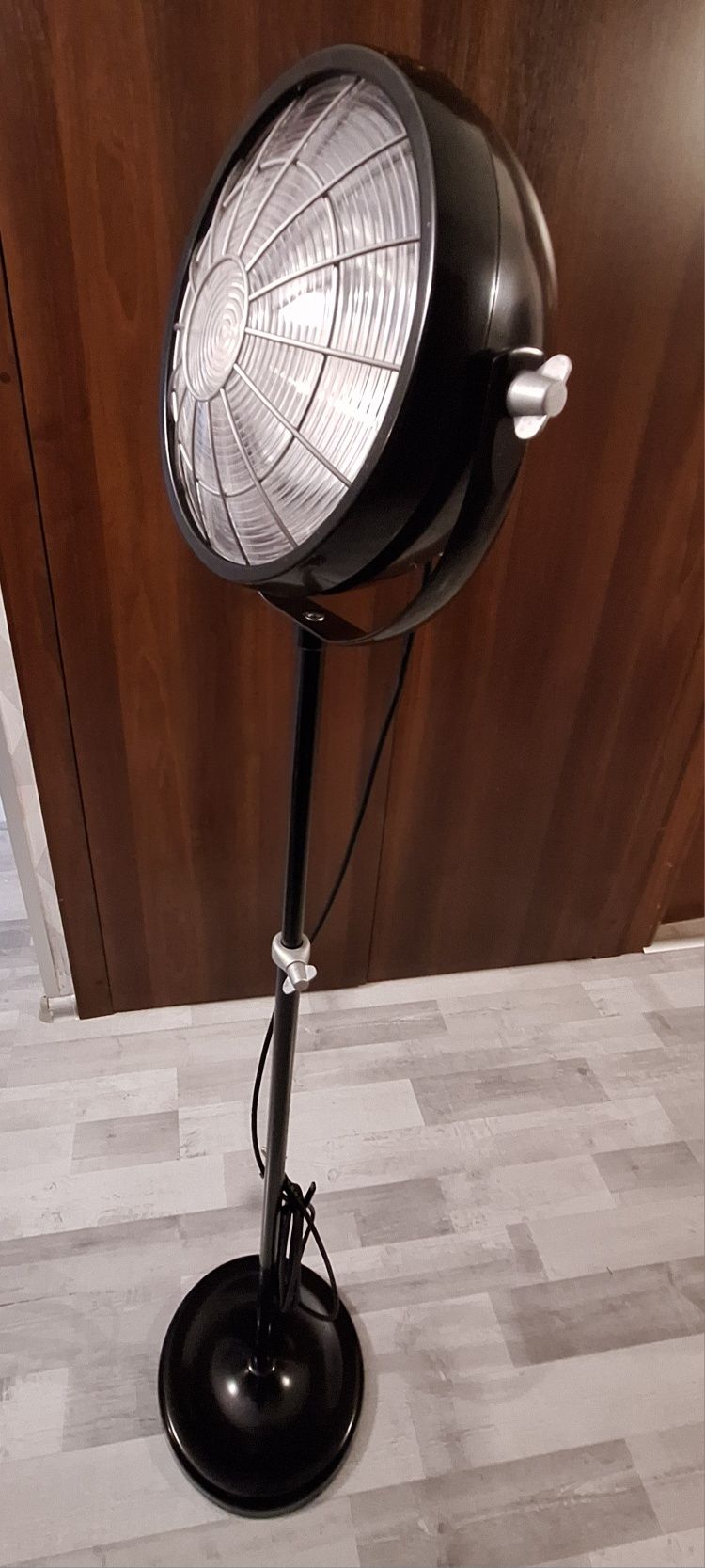 Lampa podłogowa Ikea jak nowa