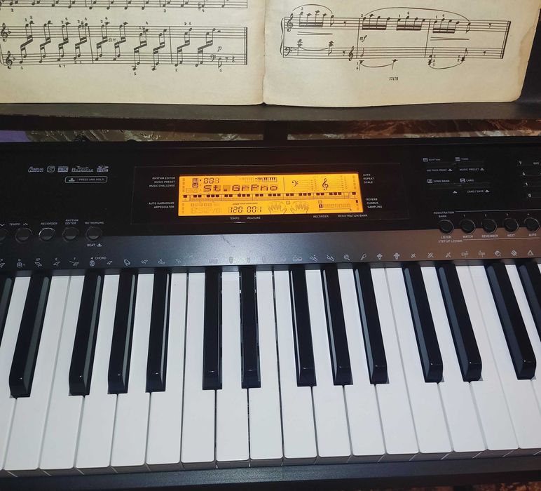 Електронне піаніно Casio CDP 220 R