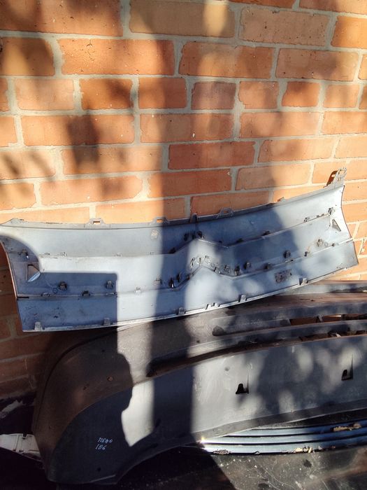 Решетка радиатора citroën berlingo