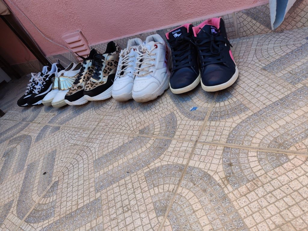 Tênis, sapatilhas e sapatos cada 5€ á 20€