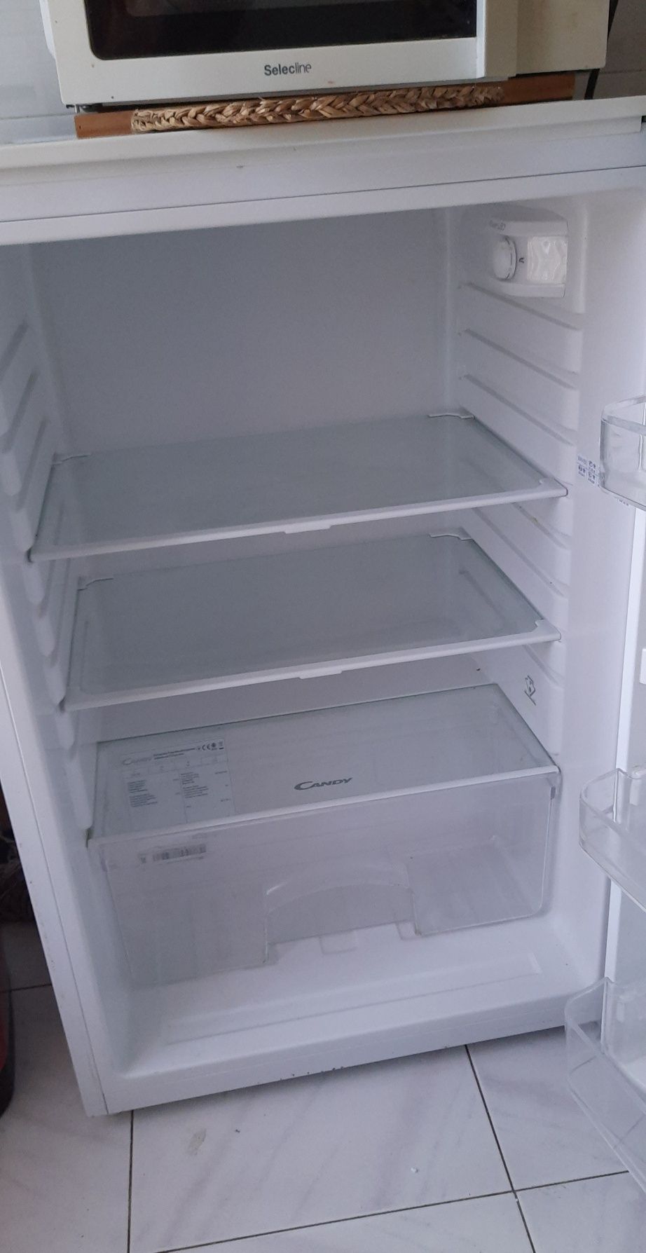 Frigorífico Candy de bancada, sem congelador