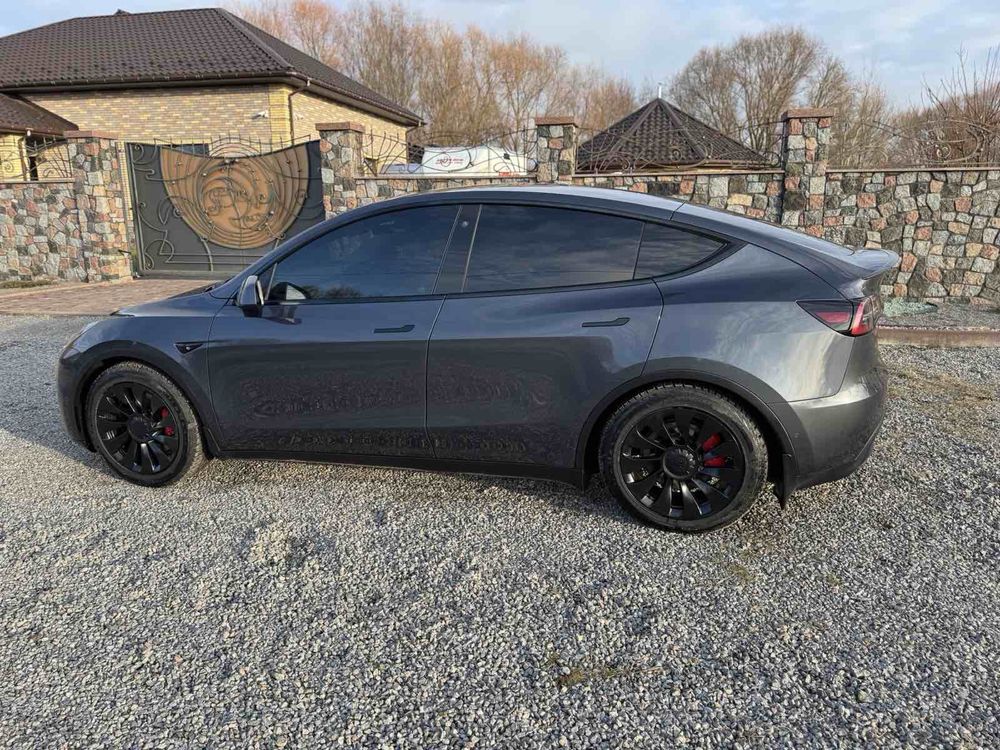 Tesla Model Y  Perfomance 2022