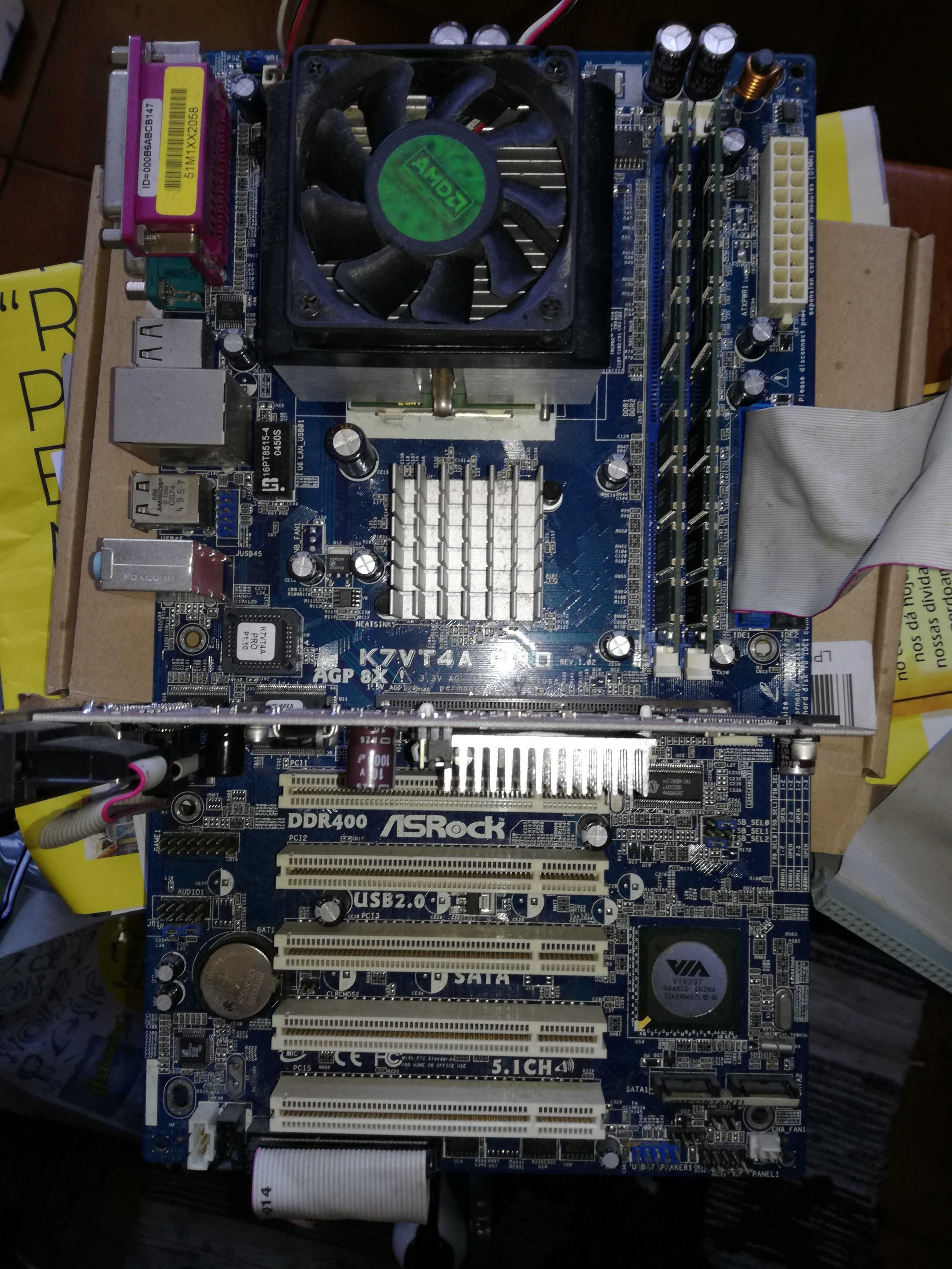 placa mãe com processador gráfica incluída cooler e memoria