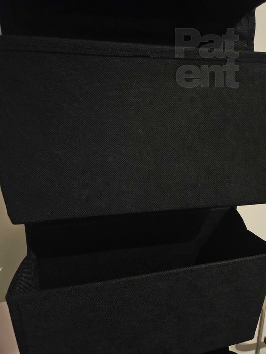 Wiszący organizer do powieszenia z 4 kieszeniami na drzwi czarny