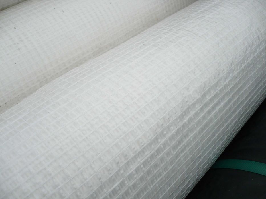 Plandeka folia  zbrojona siatką 2 m x 100m UV5 160g