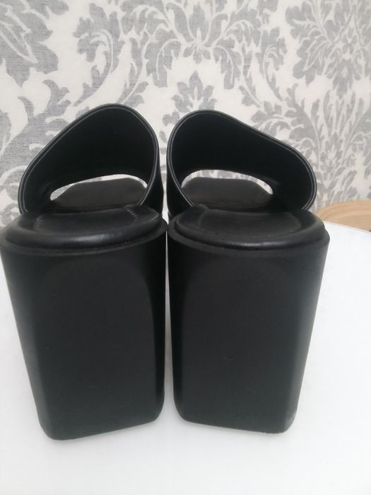 Женские летние шлепанцы