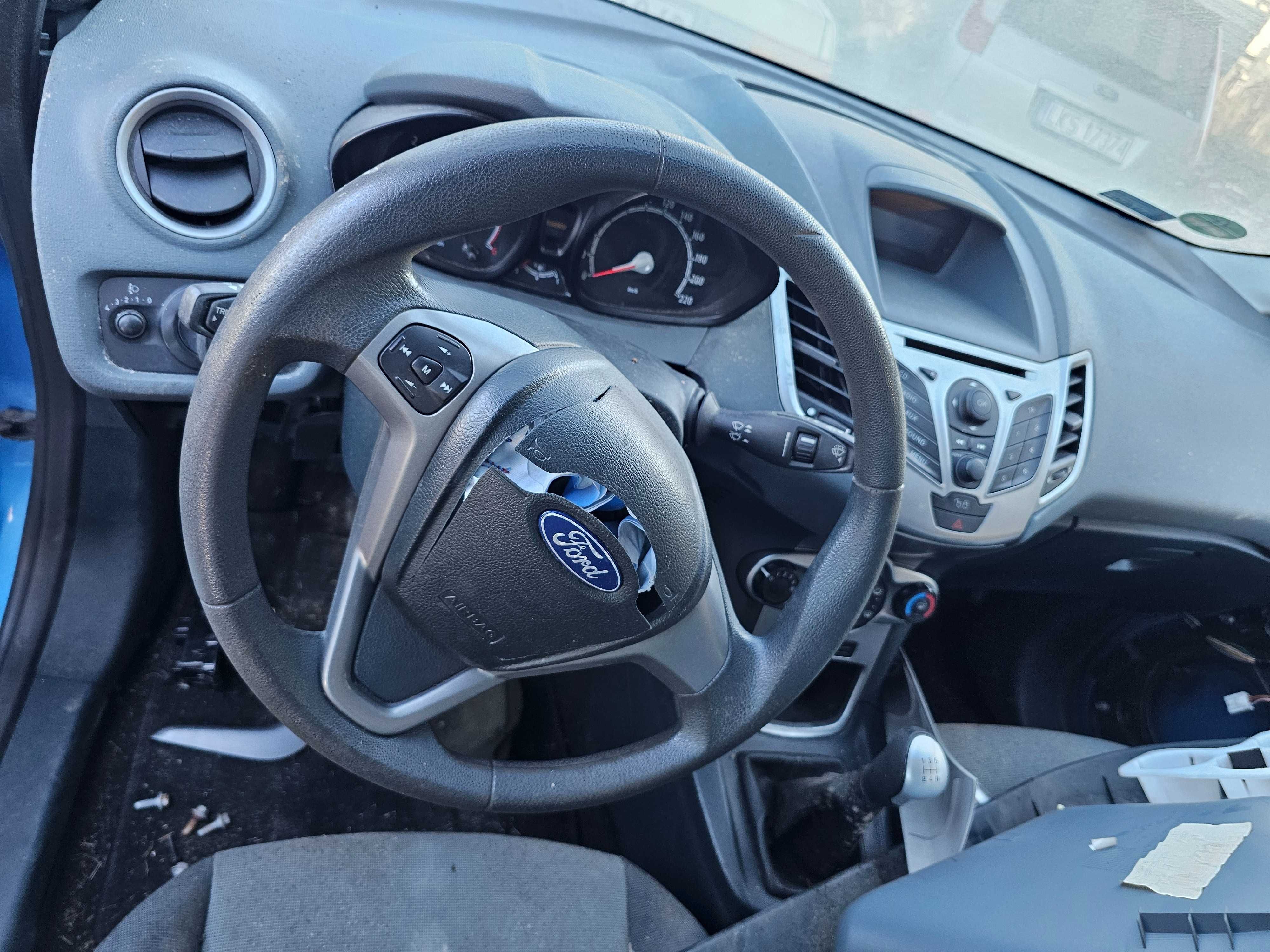 Ford fiesta mk7 2010 rok 1.4Hdi niebieski JA8 8V2QB007AA DV4C